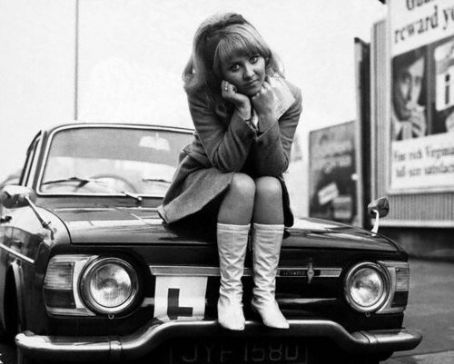 60 Sを代表するイギリスの女性アイドルシンガー ルル Nostalgic Jukebox Dream Girls